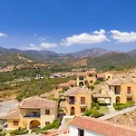Corte Di Gallura Апарт-отель