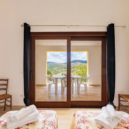 アパートホテル Corte Di Gallura