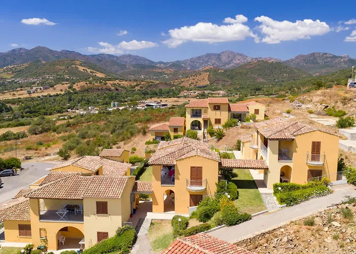 Апарт-отель Corte Di Gallura Будони